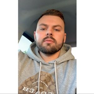 Meet your Posher, Bryce